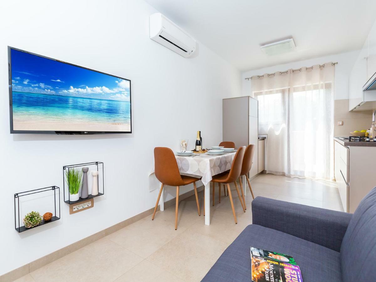 Apartments Gioia ポレッチ エクステリア 写真