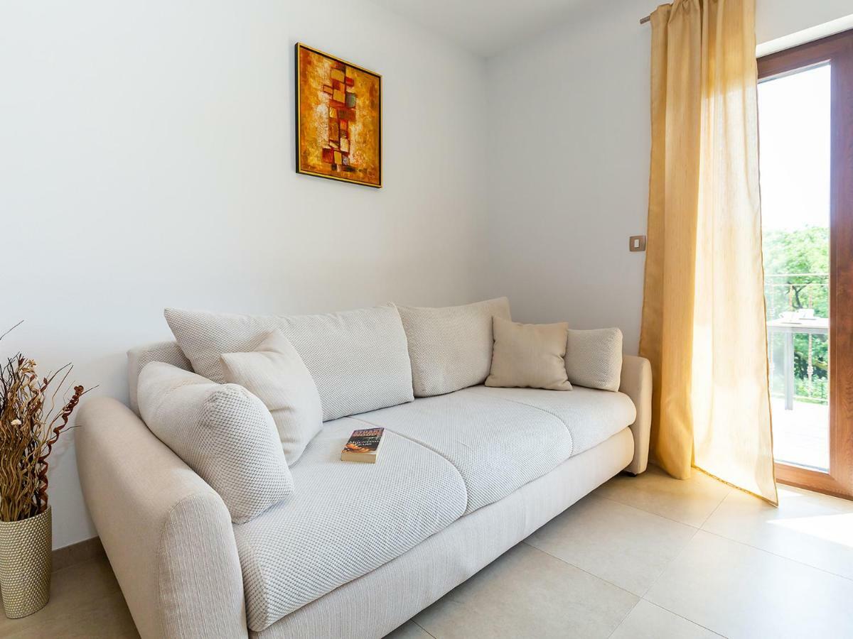 Apartments Gioia ポレッチ エクステリア 写真